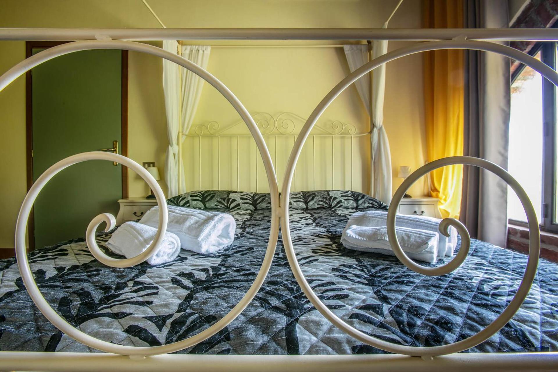 Fattoria Di Colleoli Guest House Exterior photo