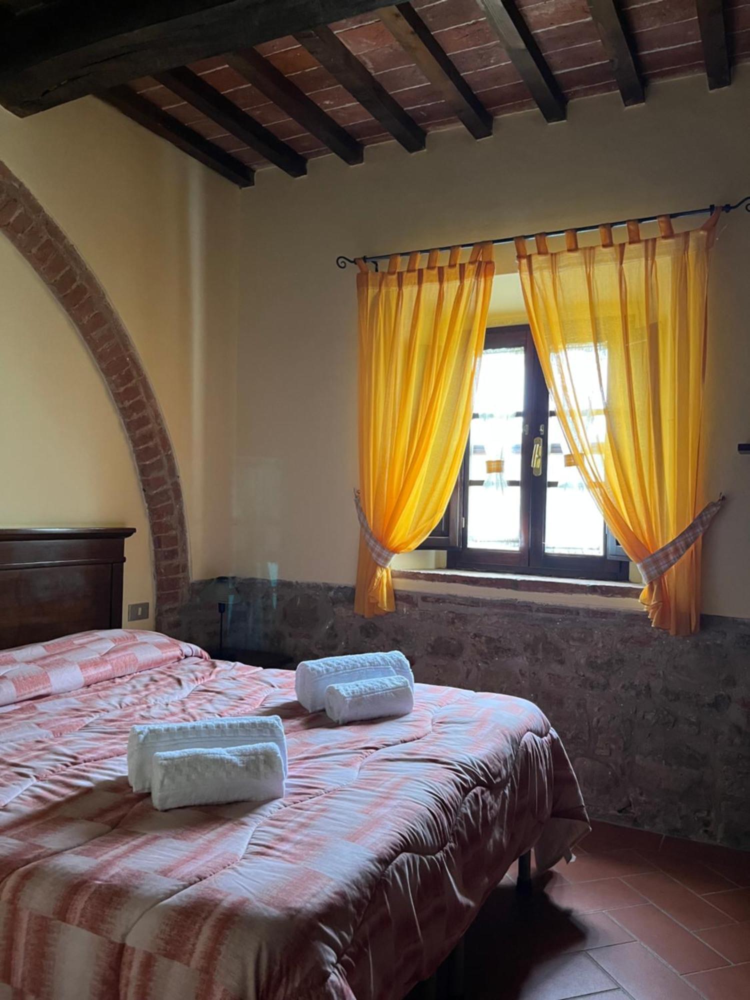 Fattoria Di Colleoli Guest House Exterior photo